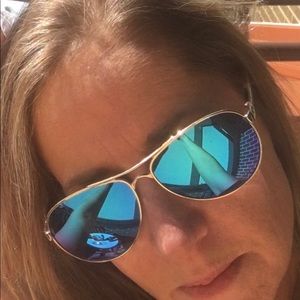 Meet your Posher, Barb